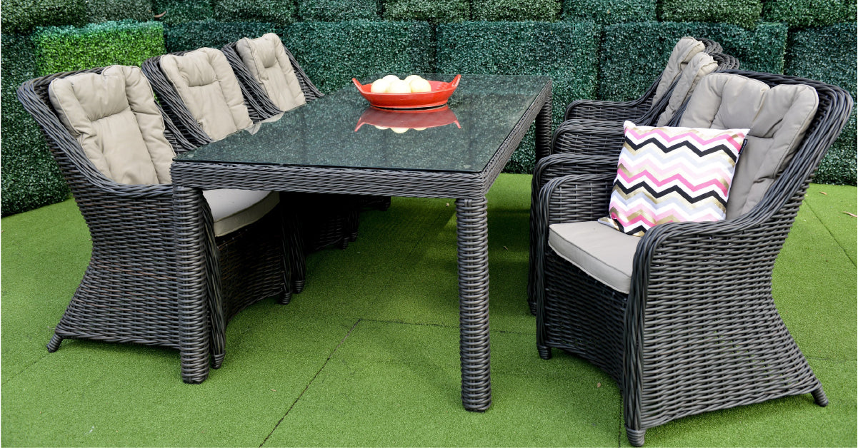 Wicker Dining Tables