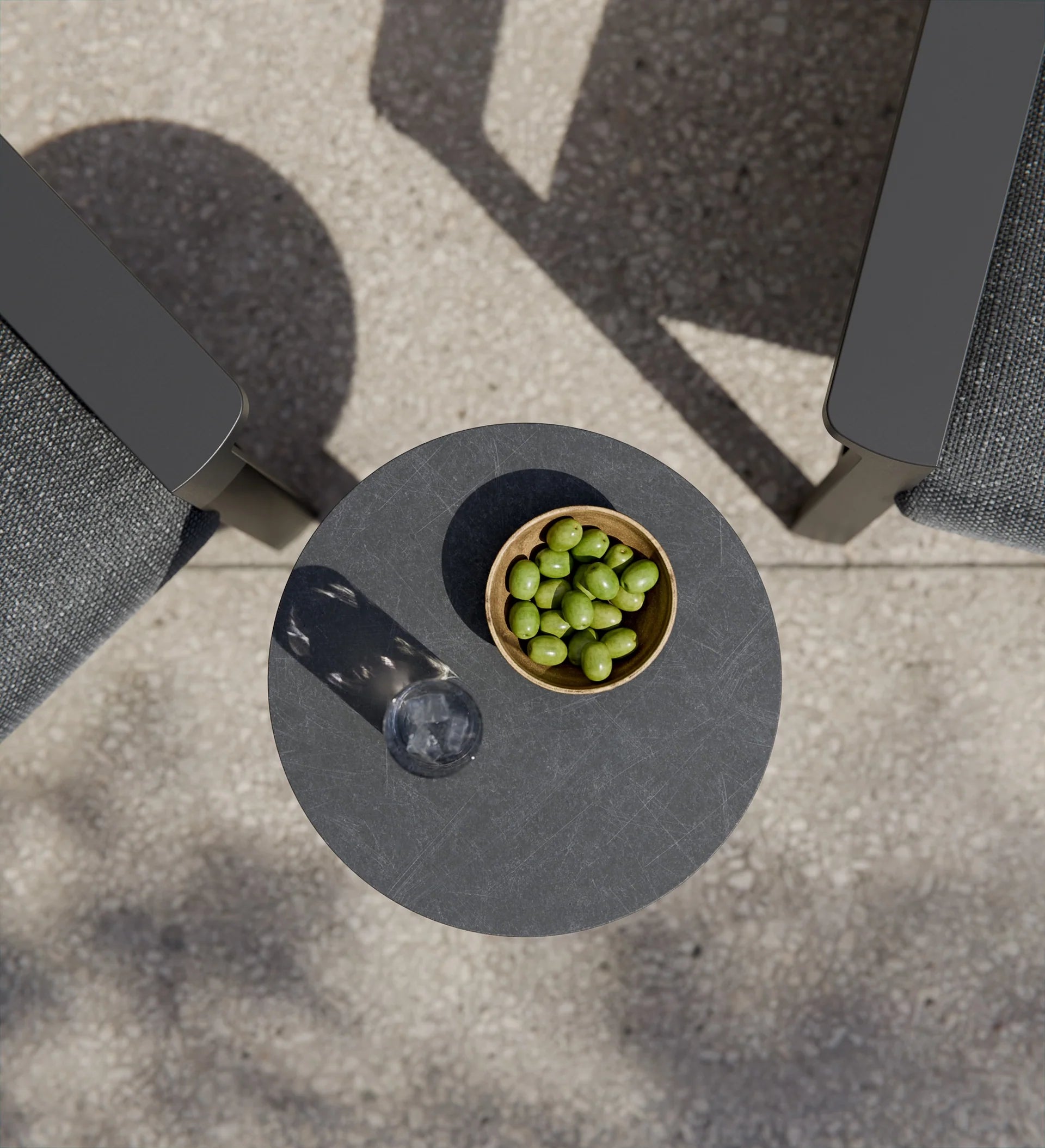 Poland Desert Bar Table Diameter 60cm