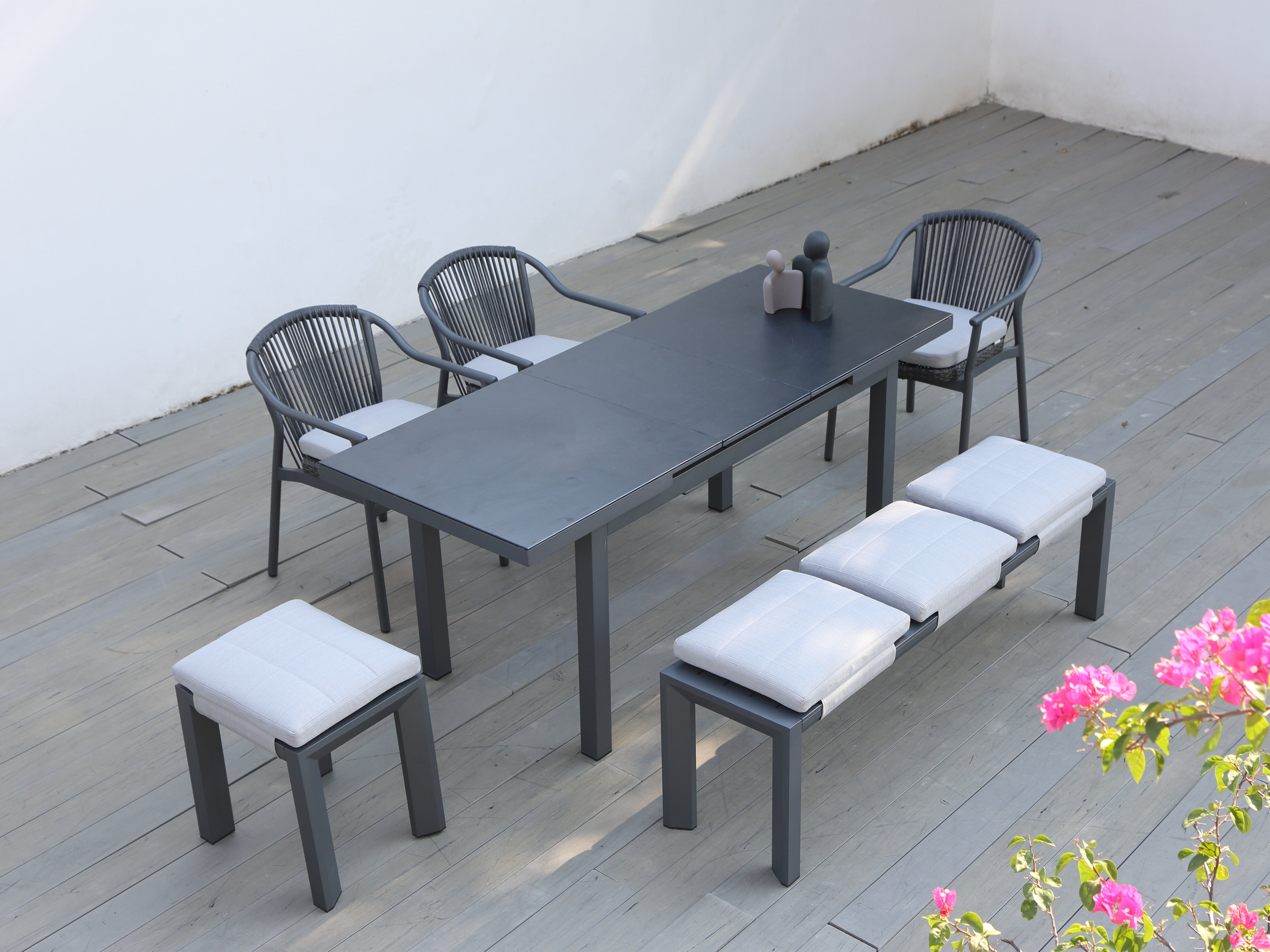 Berlin Outdoor Bench | White Aluminium | 46x46m