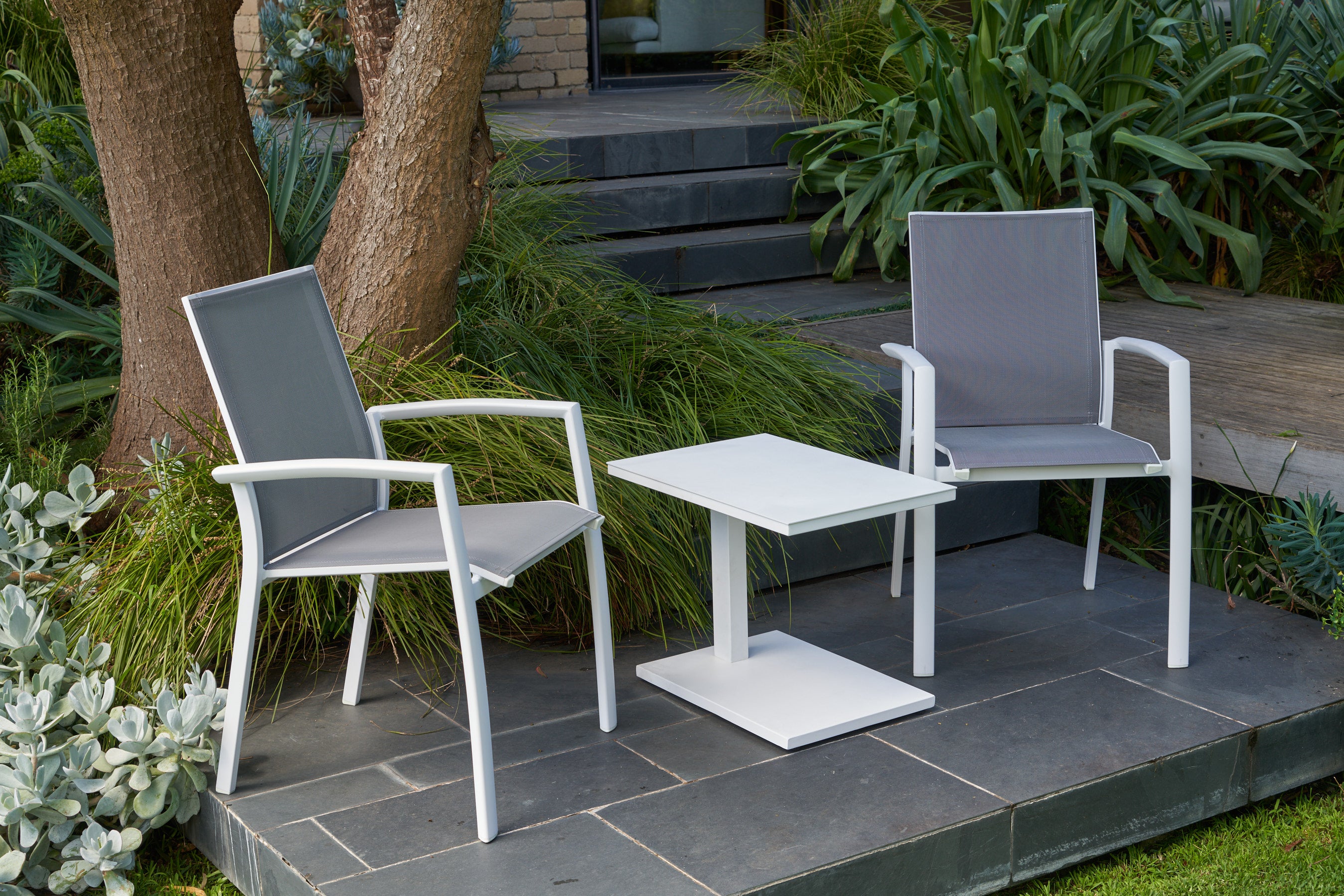Borba Outdoor Carver Chair