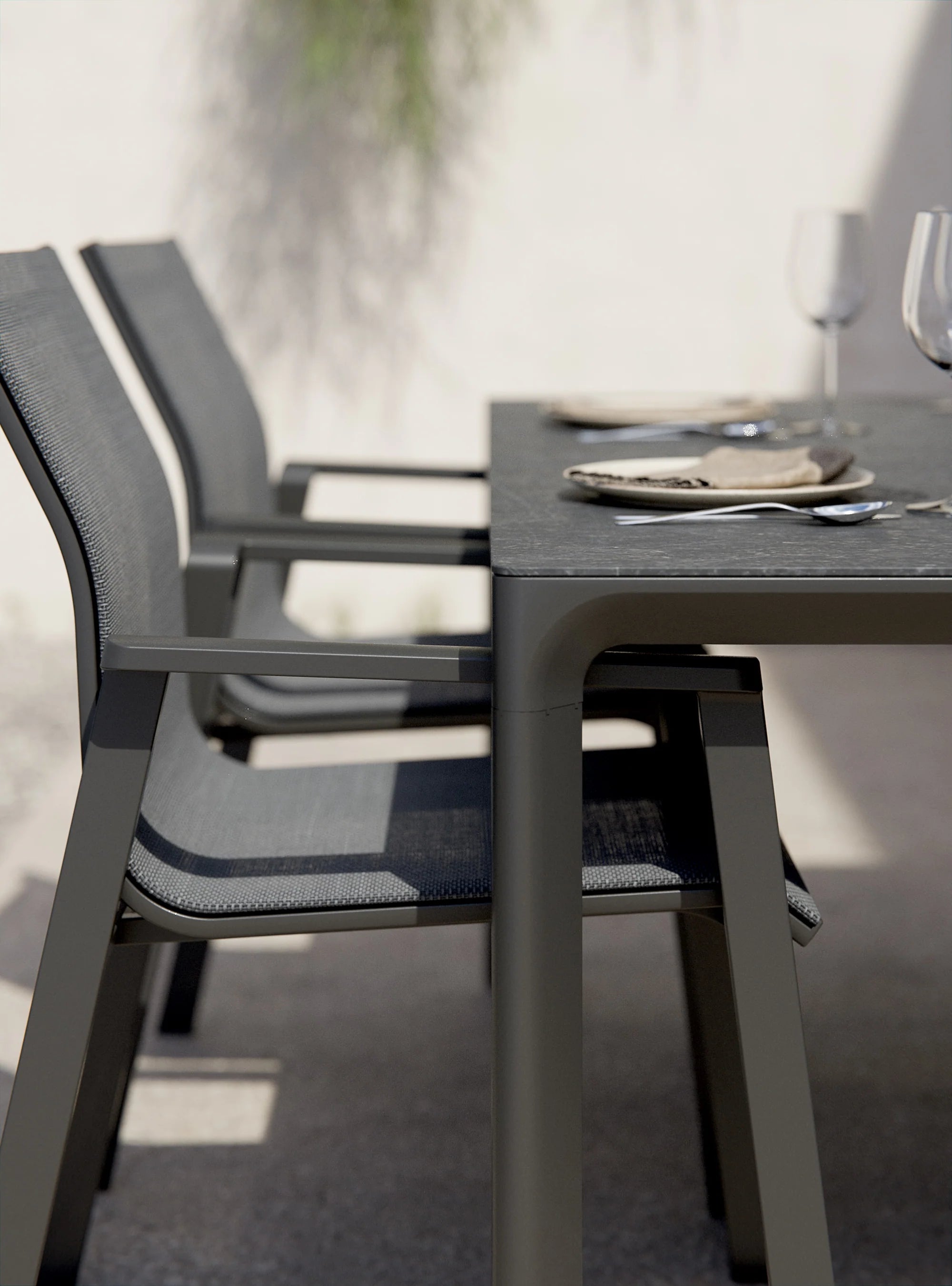 Romania Extended Dining Table (207-272cm) - Dark Anthracite