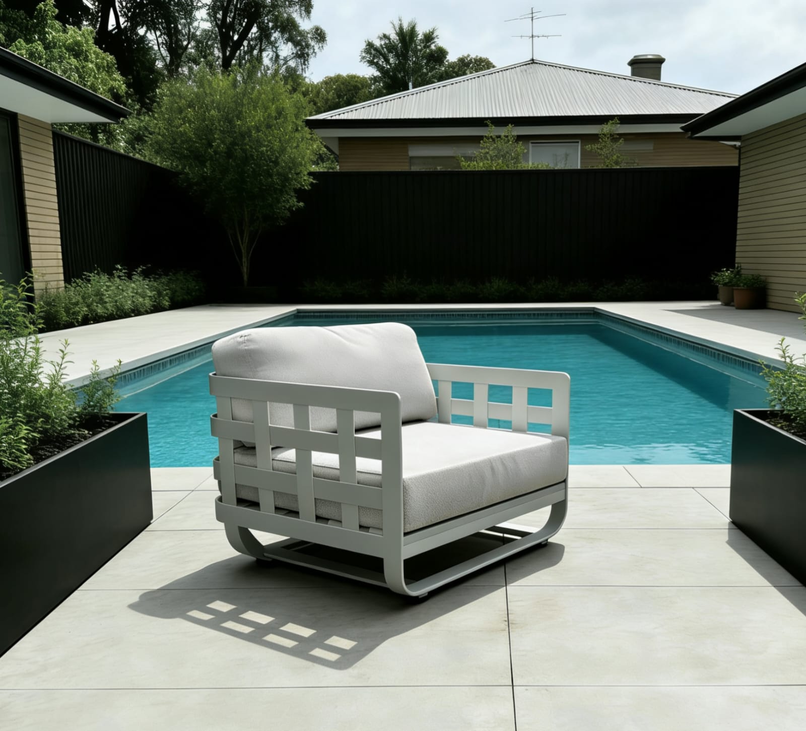 GRE Burberry lounge Single Sofa - White