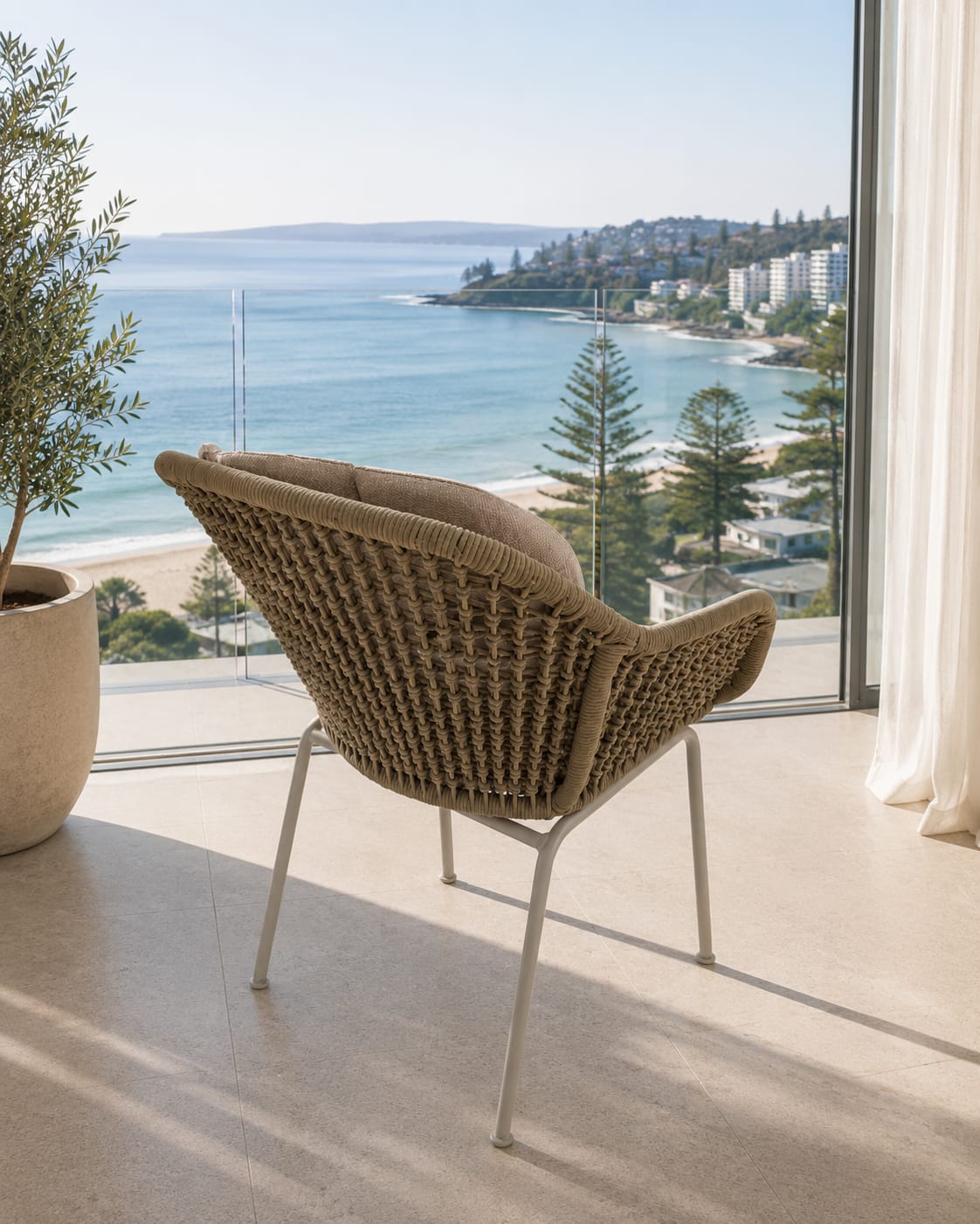 Inkee Carver Chair sand