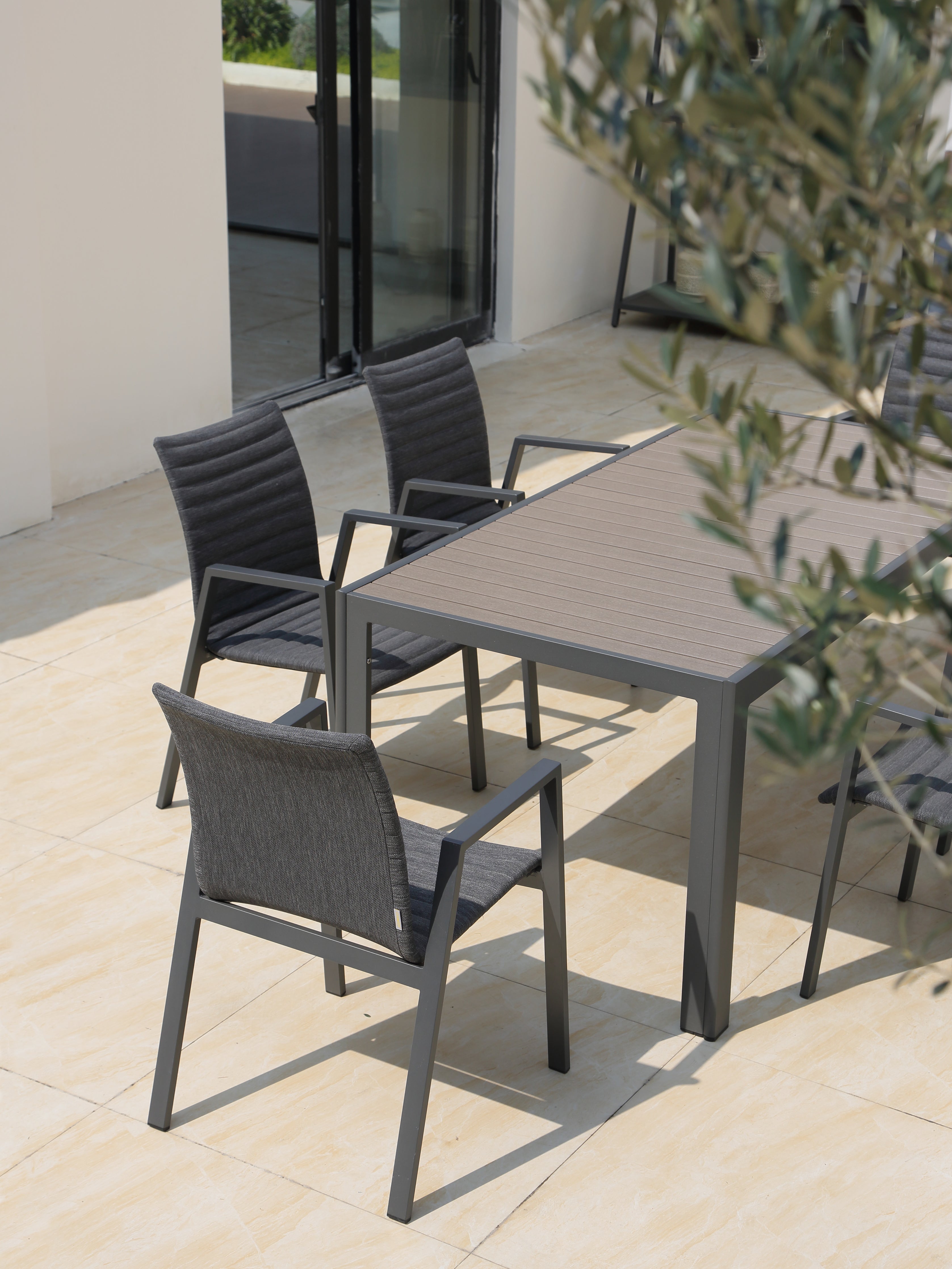 Juliet Premium Arm Chair