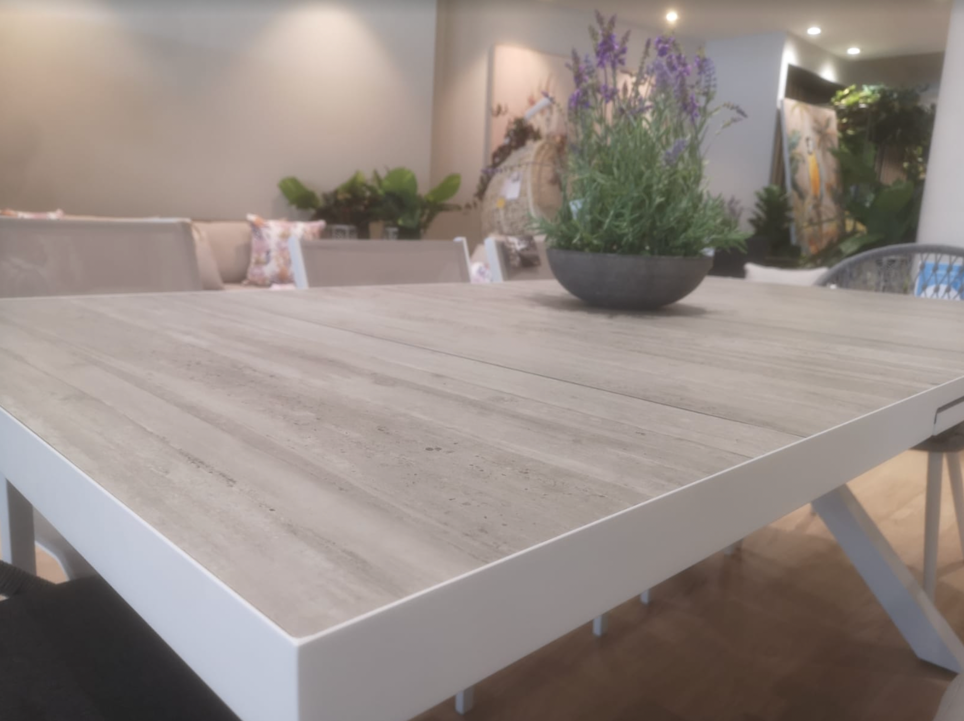 Delta 2.0 Extension Table White | Charcoal