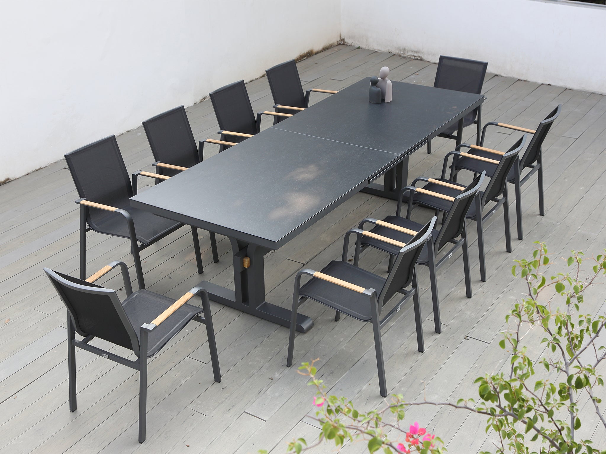 Metro Extension Outdoor Dining Table