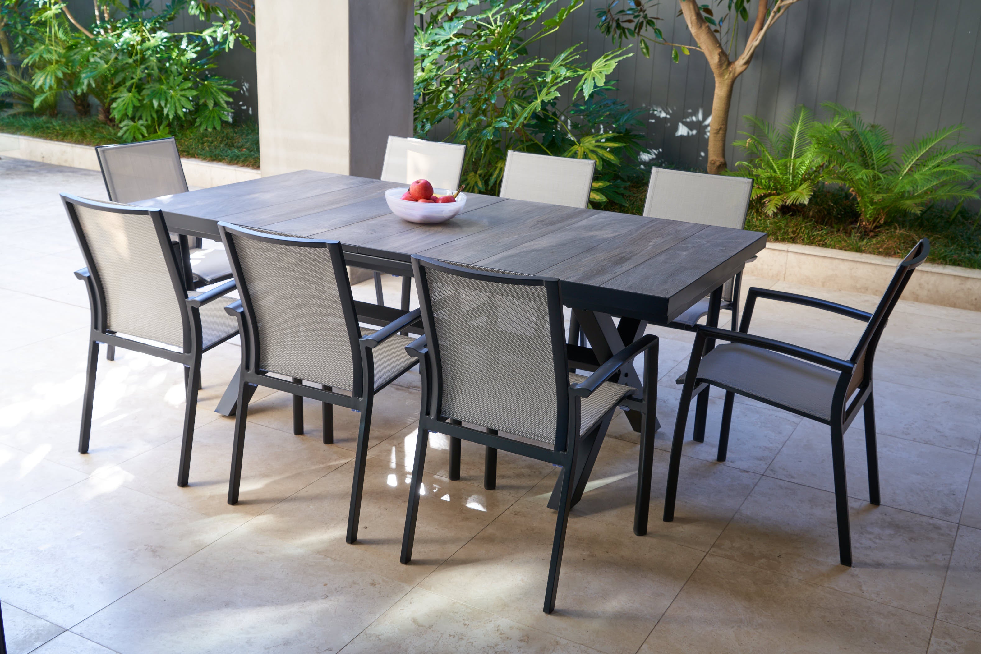 Borba Outdoor Carver Chair