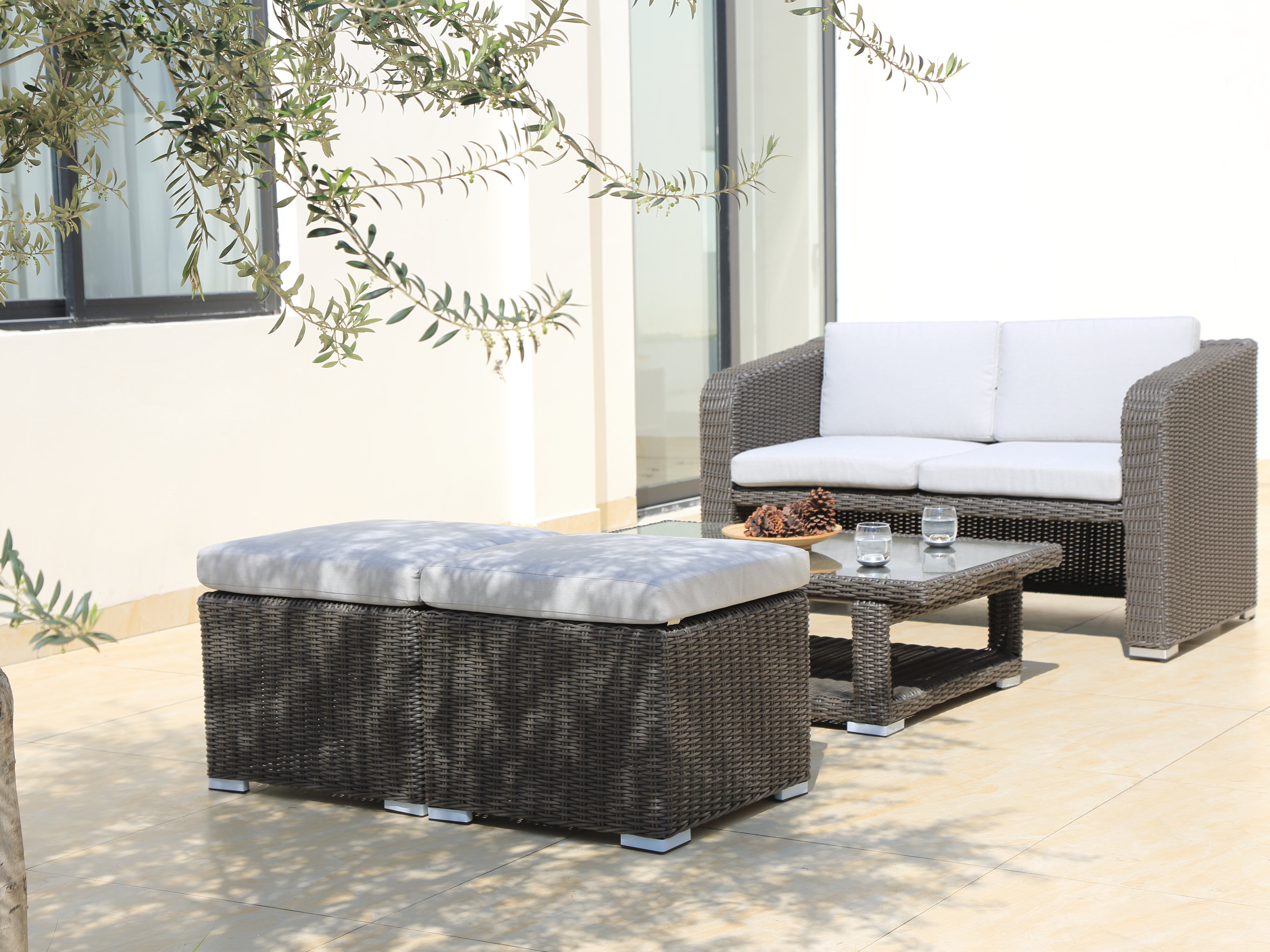 Kingston 4 Pc Outdoor Lounge Setting