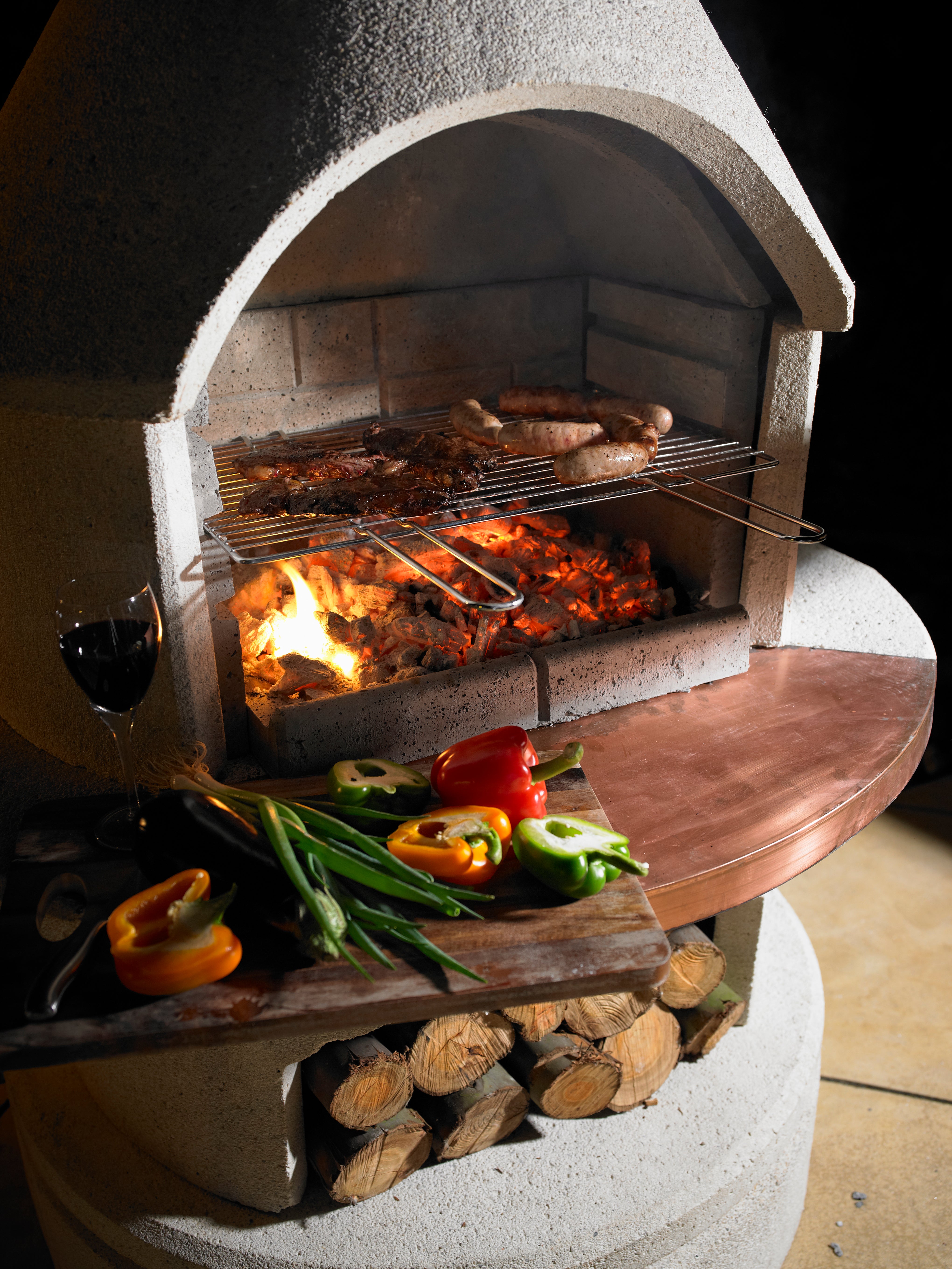 Outdoor Fireplace & BBQ | Rondo (White/Mocca/Grey)