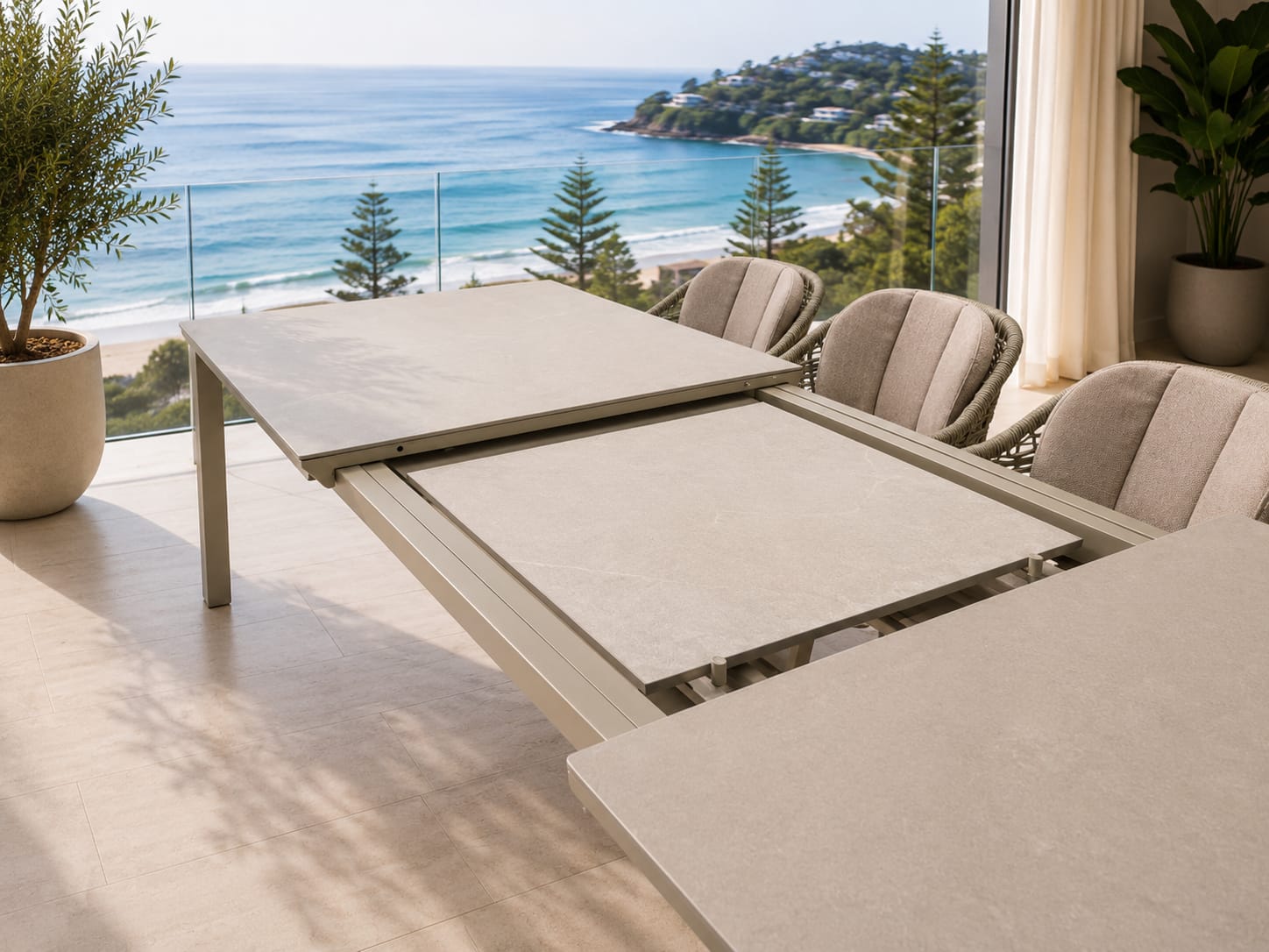 Romania Extended Dining Table (207-272cm) - White