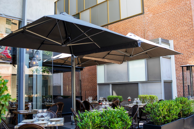 Unity Trio | Multi-Canopy Cantilever Umbrella