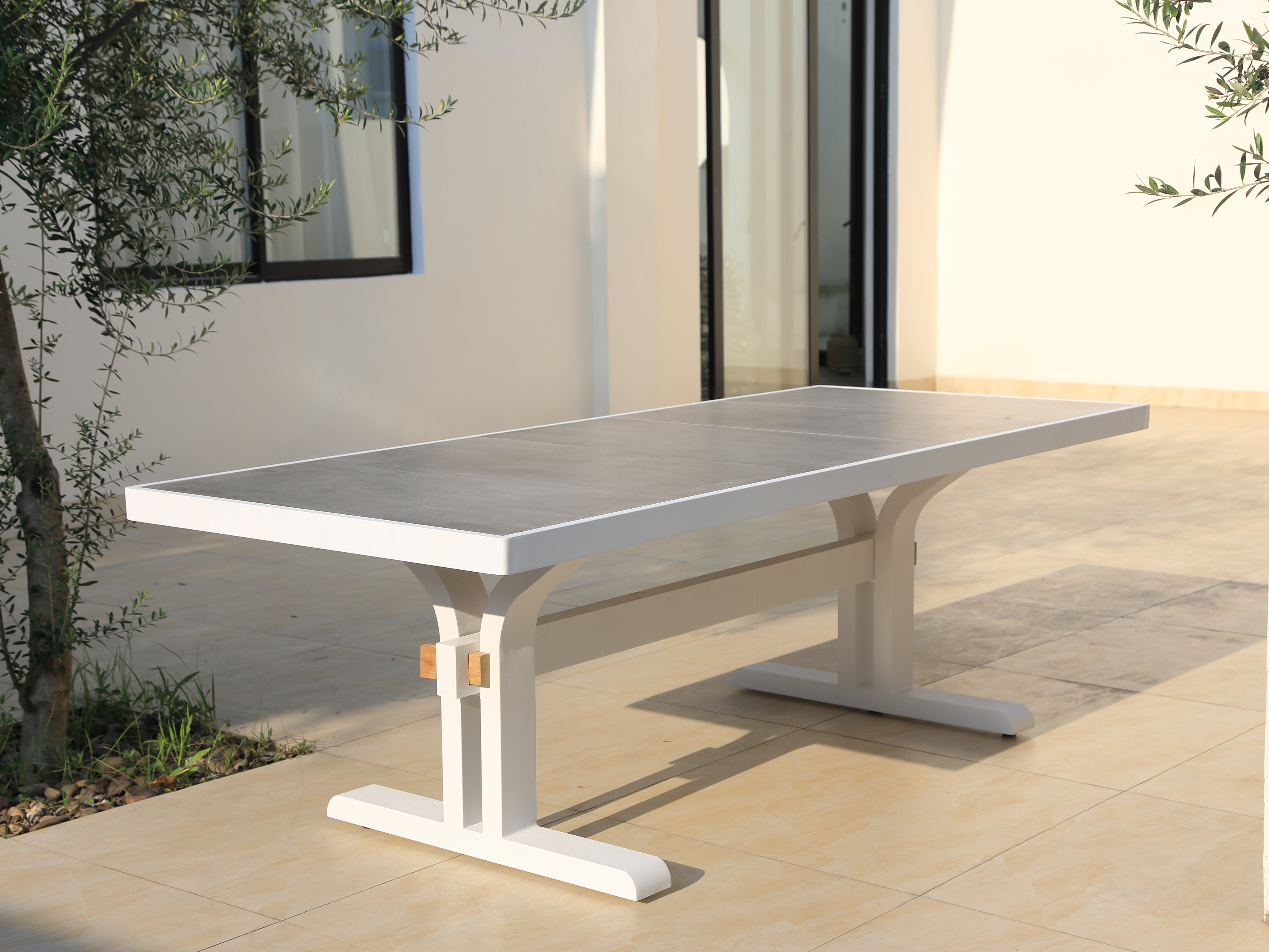Metro 229 Outdoor Dining Table