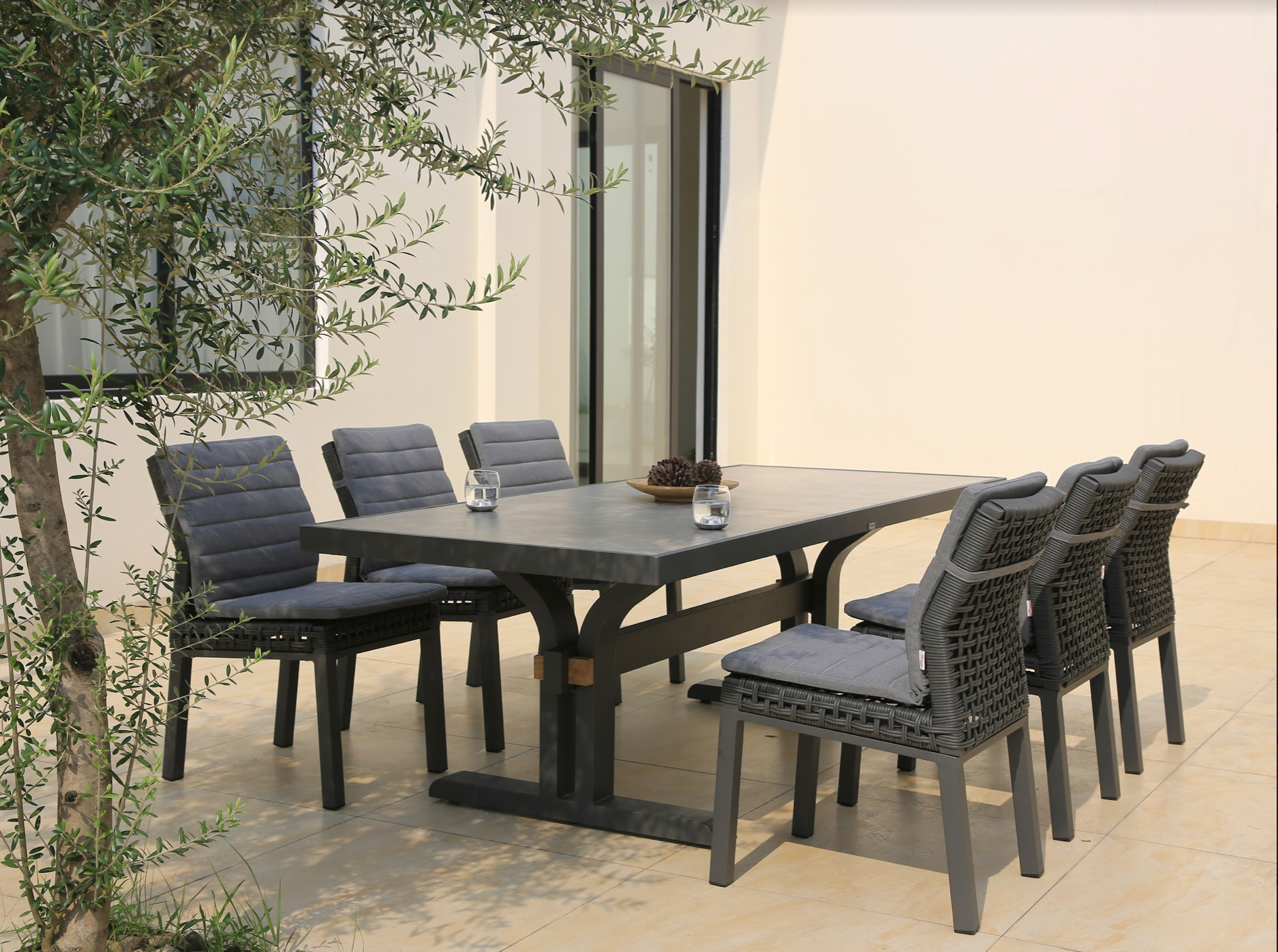 Lumi Dining Chair