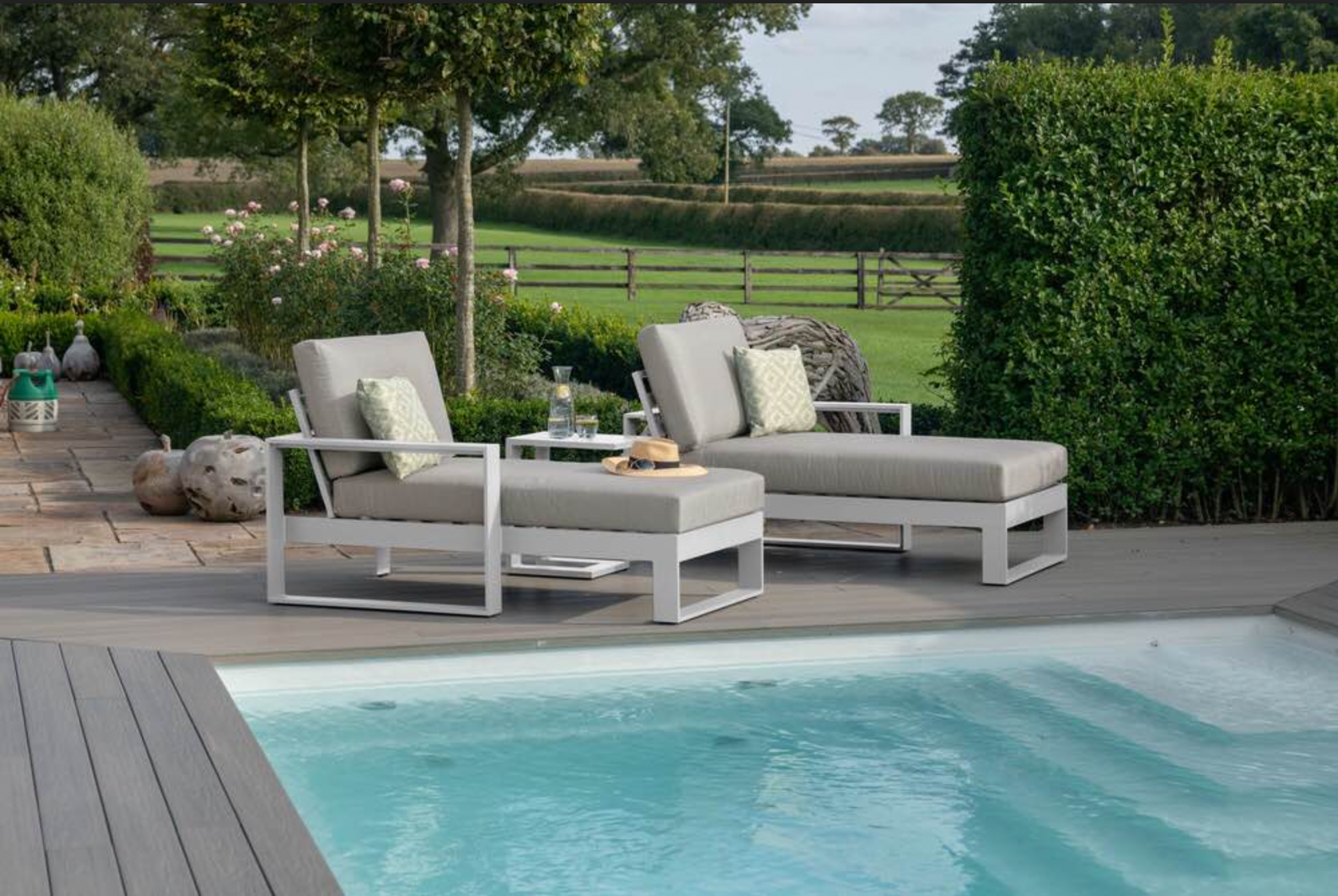 3 Pc Mandarin Balcony Set