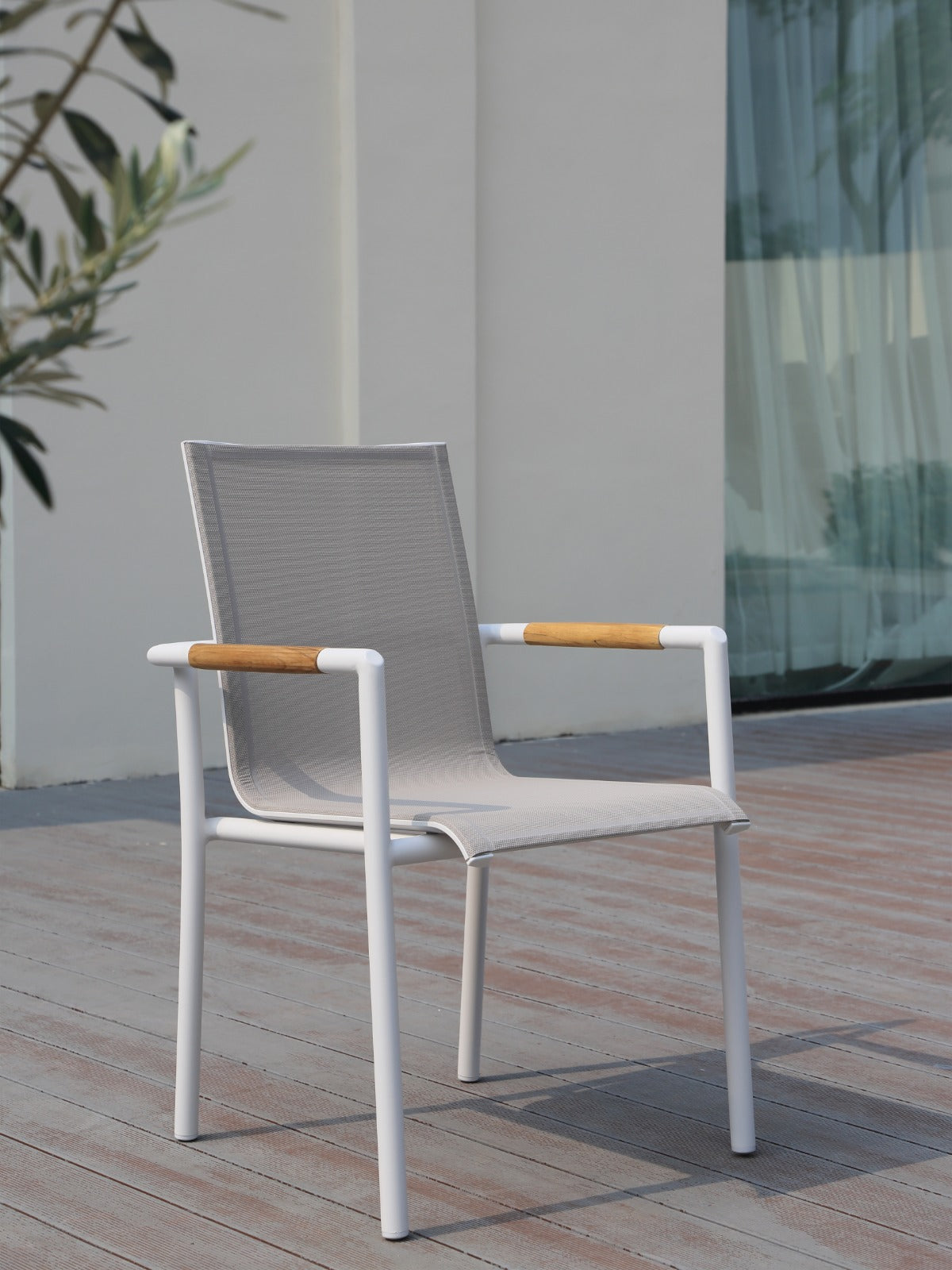 Tamarama Carver Chair Charcoal | White Aluminium